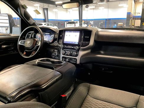 Used 2025 RAM 1500 Classic Warlock AWD/4WD image 14