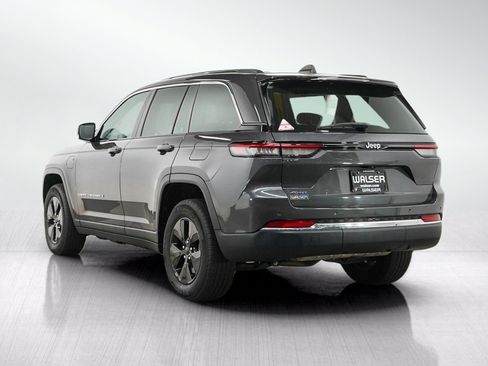 Used 2023 Jeep Grand Cherokee 4WD 4xe image 3