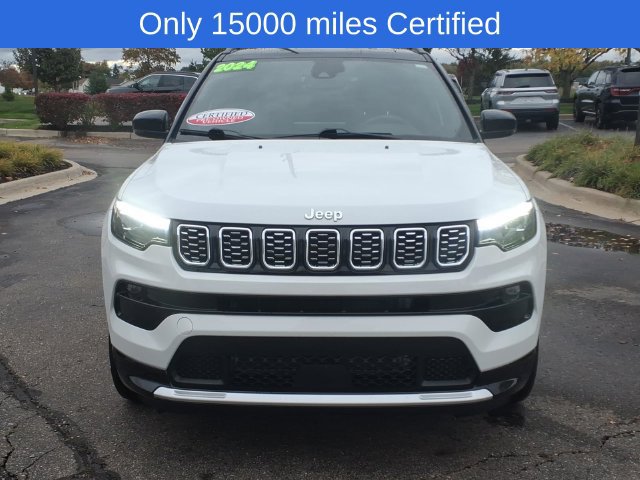 Certified 2024 Jeep Compass Limited w/ Elite Group AWD/4WD image 2