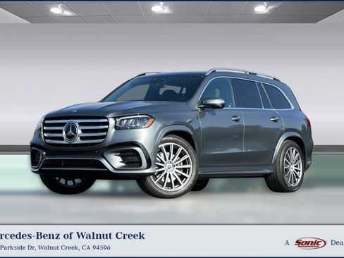 Used 2025 Mercedes-Benz GLS 450 4MATIC image 1