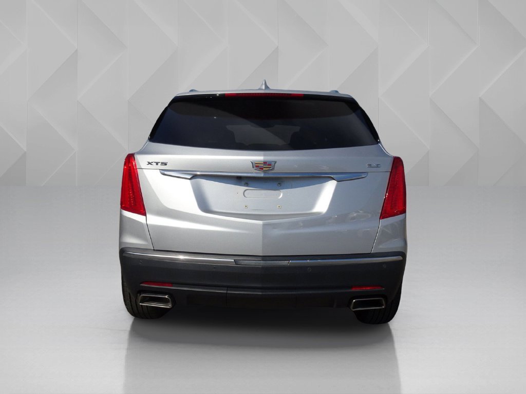 Used 2018 Cadillac XT5 FWD image 4