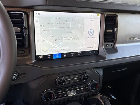 New 2025 Ford Bronco Badlands image 8