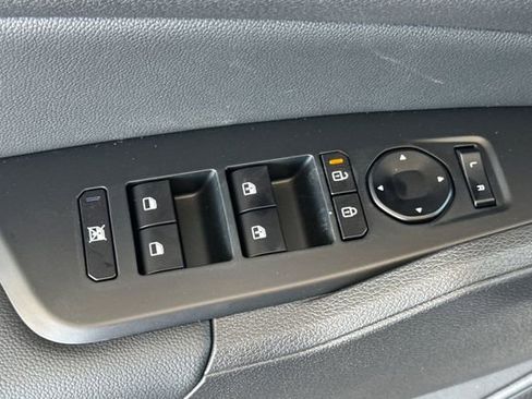 New 2026 Kia Sportage X-Line AWD/4WD image 13