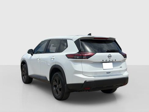 New 2026 Nissan Rogue SV AWD/4WD image 3