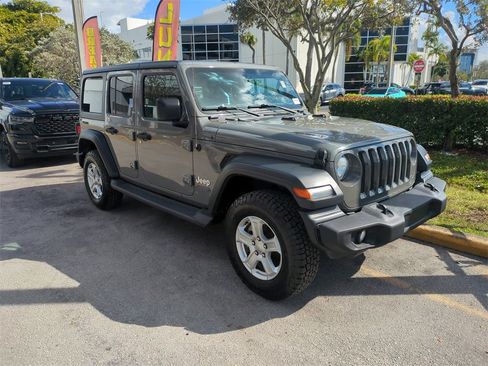 Certified 2018 Jeep Wrangler Unlimited Sport S image 2