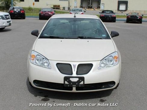 Used 2008 Pontiac G6 GT w/ Premium Package image 2