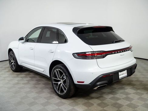 New 2026 Porsche Macan AWD/4WD image 3