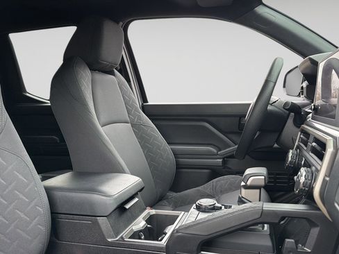 Used 2024 Toyota Tacoma SR5 image 13