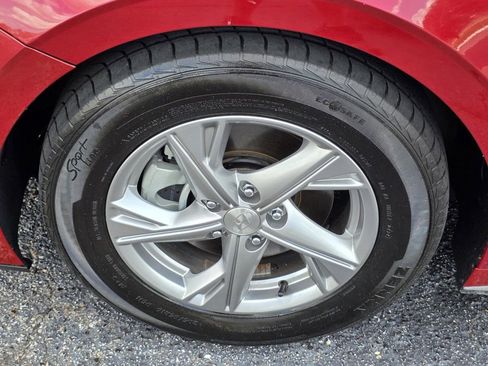 Used 2023 Hyundai Sonata SE FWD image 25