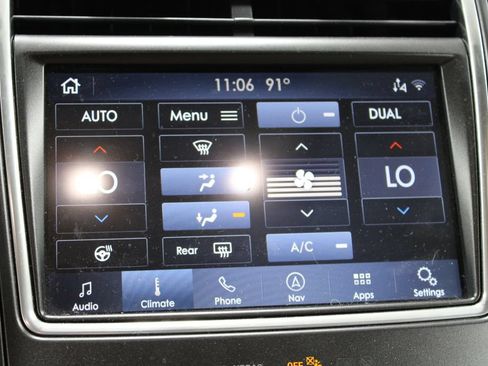 Used 2019 Lincoln Nautilus Reserve FWD image 32