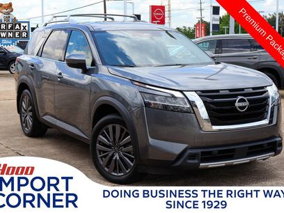 Used 2024 Nissan Pathfinder SL w/ SL Premium Package