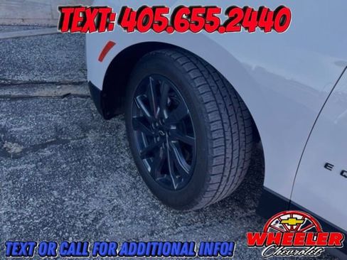 Used 2022 Chevrolet Equinox RS w/ Infotainment Package image 27