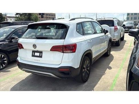 Used 2024 Volkswagen Taos S FWD image 5