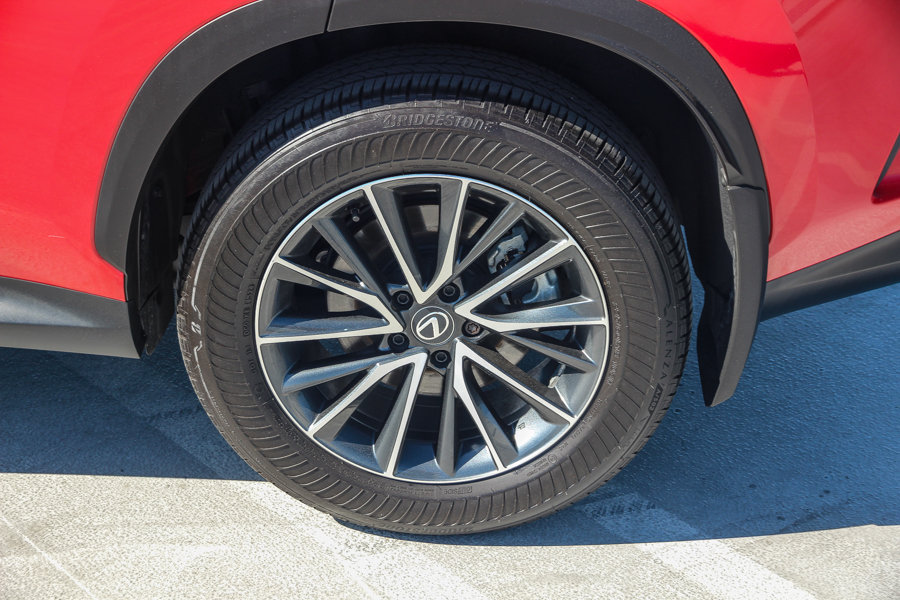 Certified 2025 Lexus NX 250 FWD w/ Accessory Package (2T) image 12
