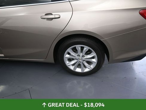 Used 2024 Chevrolet Malibu LT image 20