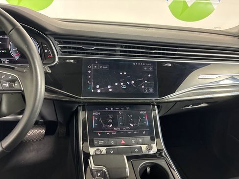 Used 2021 Audi Q7 3.0T Premium Plus w/ Premium Plus Package image 16