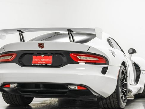 Used 2016 Dodge Viper GTC w/ Time Attack Group 2.0 RWD image 9