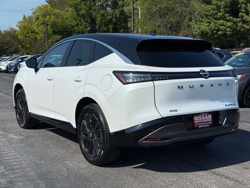 Certified 2025 Nissan Murano Platinum w/ Cargo Package image 8