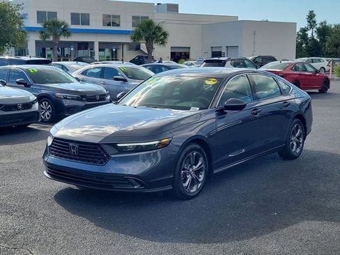 Certified 2023 Honda Accord EX image 27