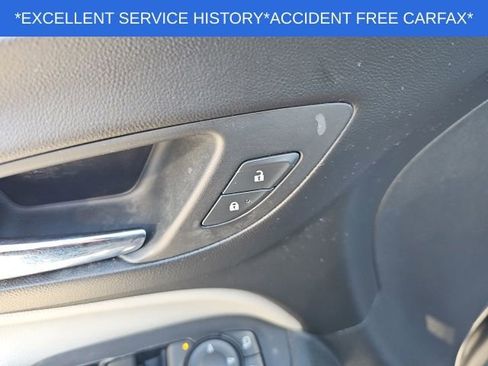 Used 2019 Chevrolet Equinox LT image 34