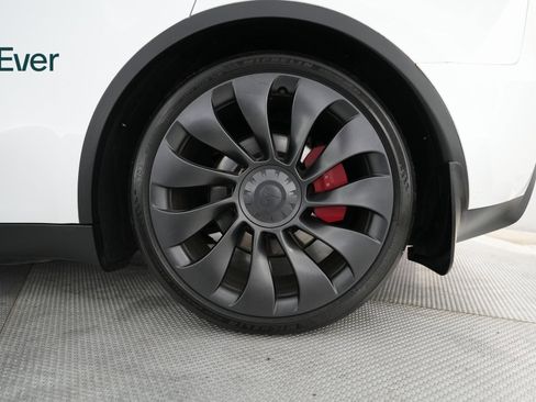 Used 2023 Tesla Model Y Performance image 20