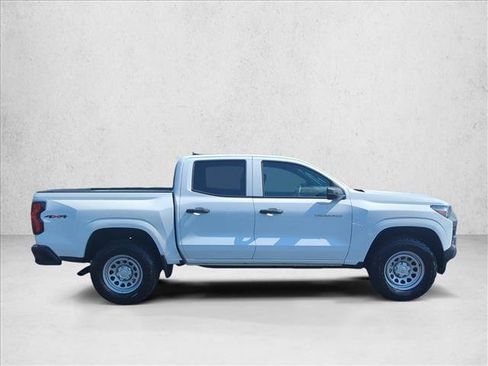 Used 2026 Chevrolet Colorado W/T w/ Advanced Trailering Package AWD/4WD image 4