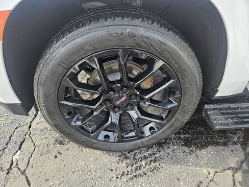 Used 2022 GMC Yukon Denali image 29