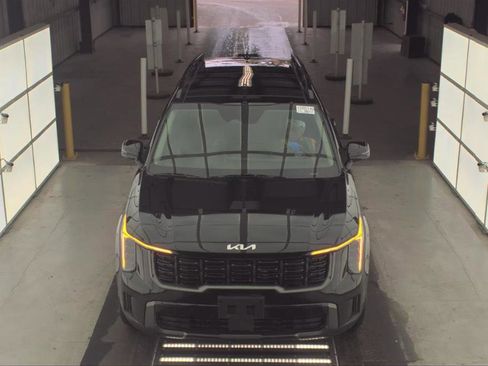 Used 2024 Kia Sorento X-Line EX image 8