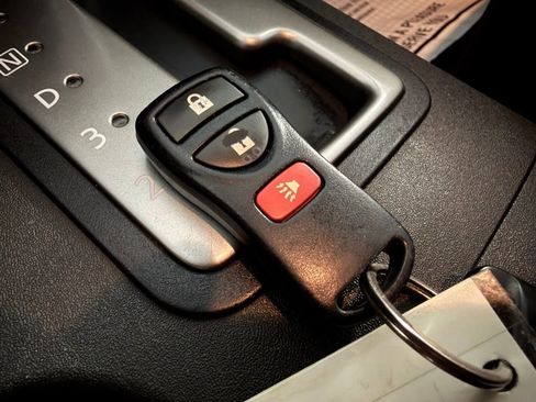 Used 2012 Nissan Xterra S w/ Value Package image 25