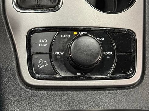 Used 2020 Jeep Grand Cherokee Limited X AWD/4WD image 31