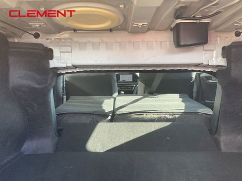 Used 2025 Toyota Camry LE image 27