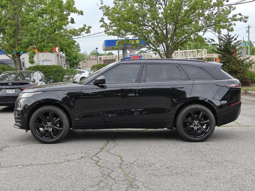 Used 2018 Land Rover Range Rover Velar R-Dynamic SE AWD/4WD image 7