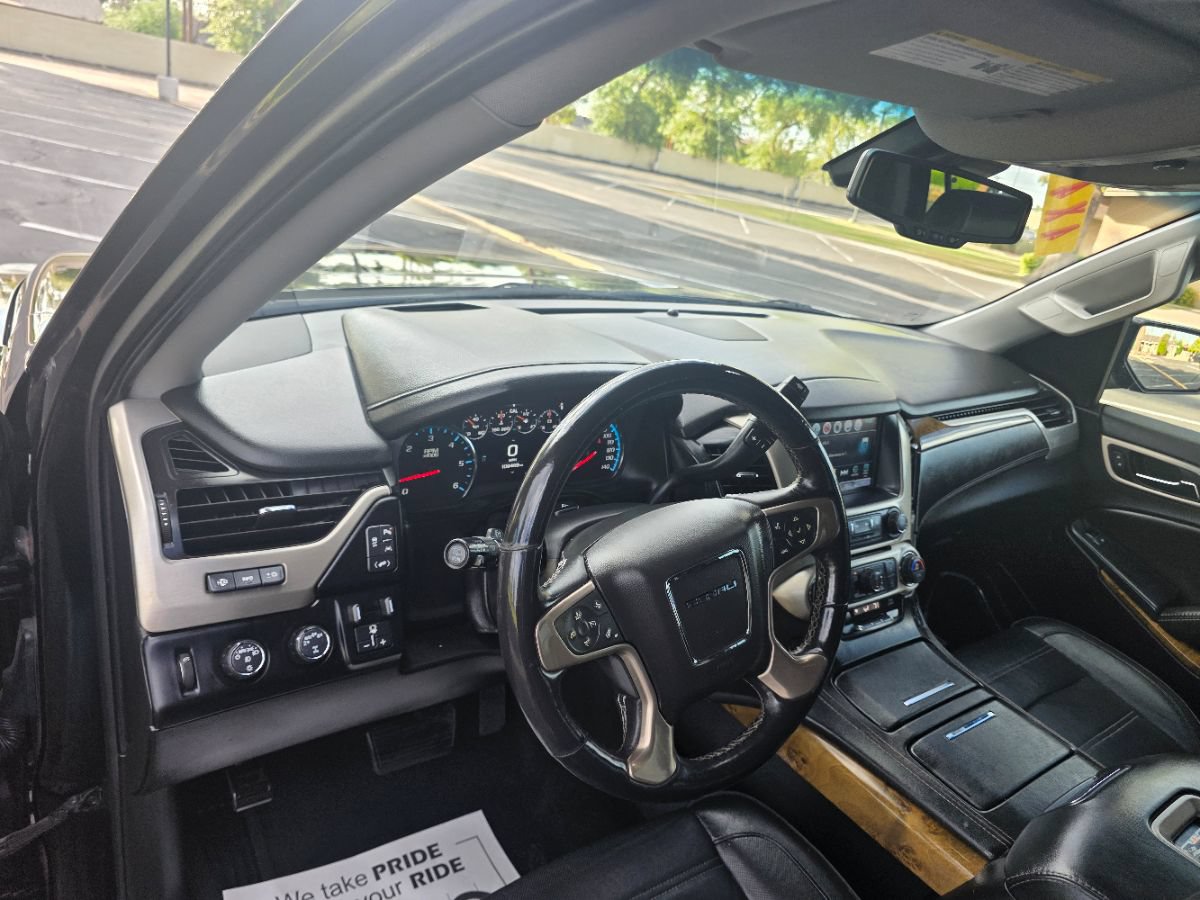 Used 2017 GMC Yukon Denali w/ Open Road Package AWD/4WD image 10