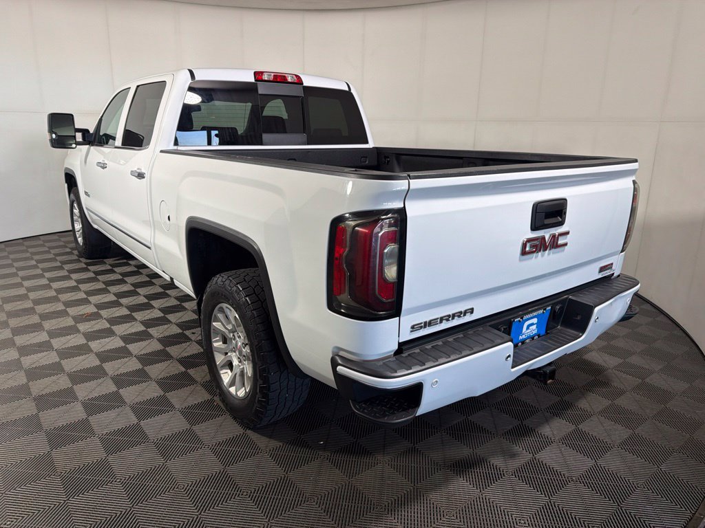 Used 2016 GMC Sierra 1500 SLT w/ All-Terrain Package AWD/4WD image 6