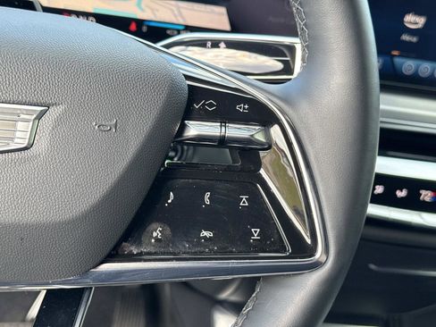 New 2025 Cadillac Lyriq Luxury image 31