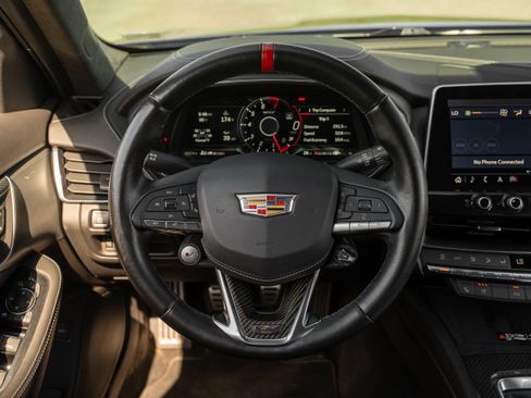 Used 2022 Cadillac CT5 V Blackwing RWD image 31