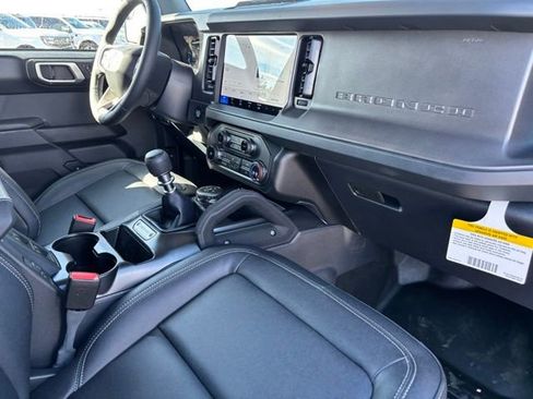 New 2026 Ford Bronco Badlands w/ Sasquatch Package AWD/4WD image 21