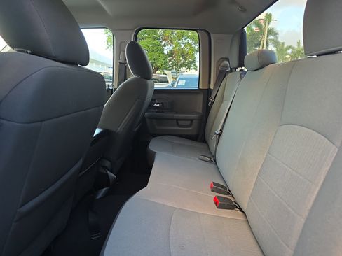 Used 2024 RAM 1500 Classic SLT AWD/4WD image 16