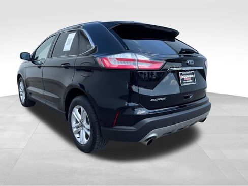 Used 2020 Ford Edge SEL w/ Cold Weather Package AWD/4WD image 3
