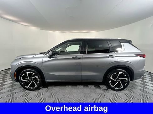 Used 2023 Mitsubishi Outlander SEL image 6