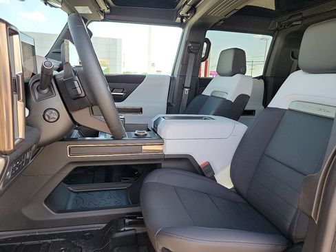 New 2025 GMC Hummer EV 2X AWD/4WD image 23