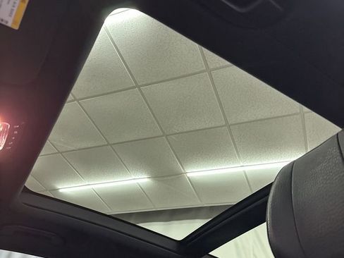 Certified 2020 Mercedes-Benz GLE 350 4MATIC image 18