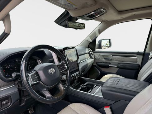 Used 2023 RAM 1500 Limited AWD/4WD image 9