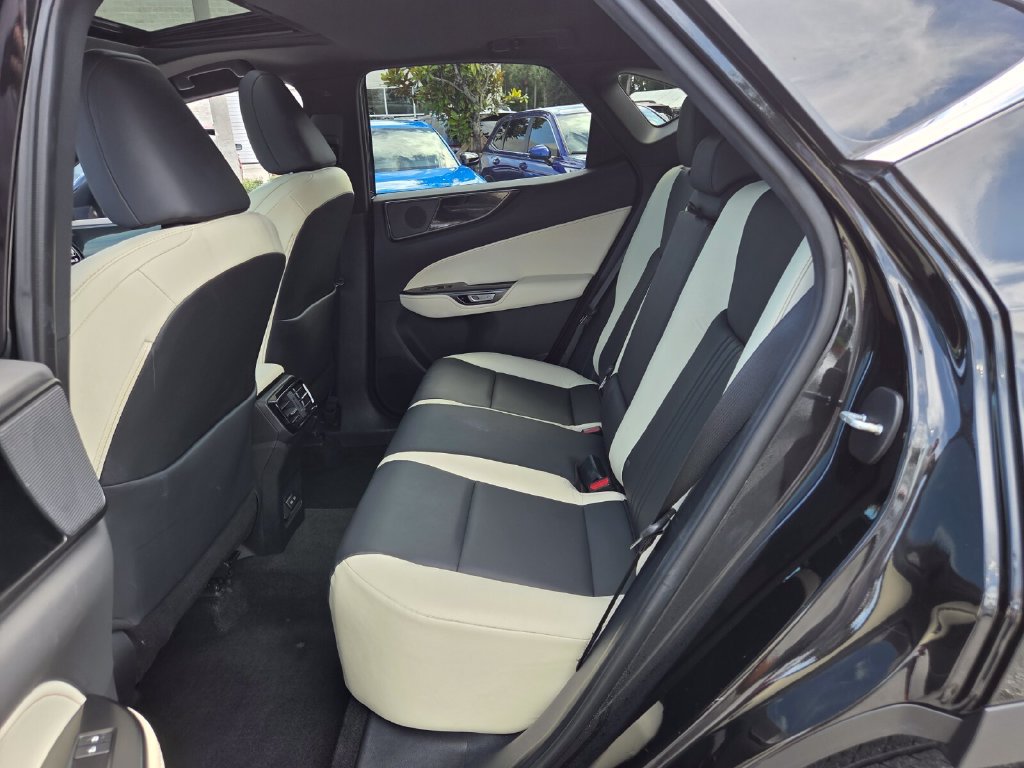 Used 2024 Lexus NX 250 FWD w/ Cold Area Package image 11