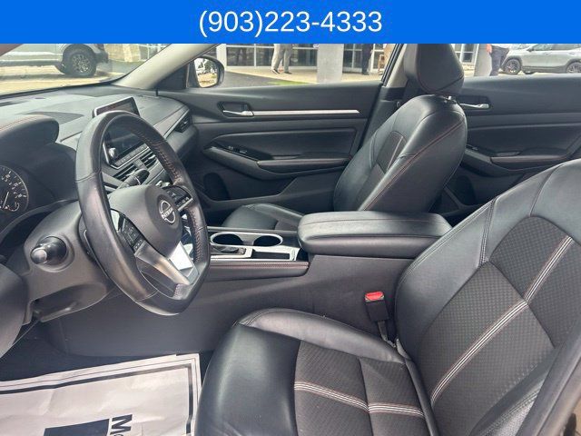 Used 2024 Nissan Altima 2.5 SR FWD image 29
