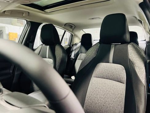 New 2026 Nissan Sentra SV w/ SV Convenience Package FWD image 3