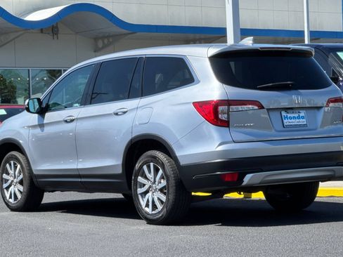 Used 2021 Honda Pilot EX image 3