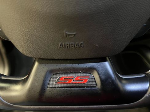 Used 2021 Chevrolet Camaro SS RWD image 40