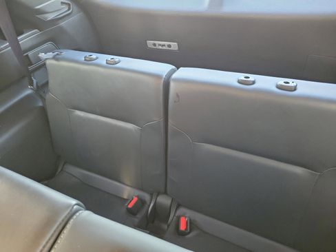 Used 2024 Mitsubishi Outlander SE image 10