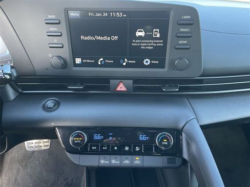 New 2025 Hyundai Elantra Sport image 23